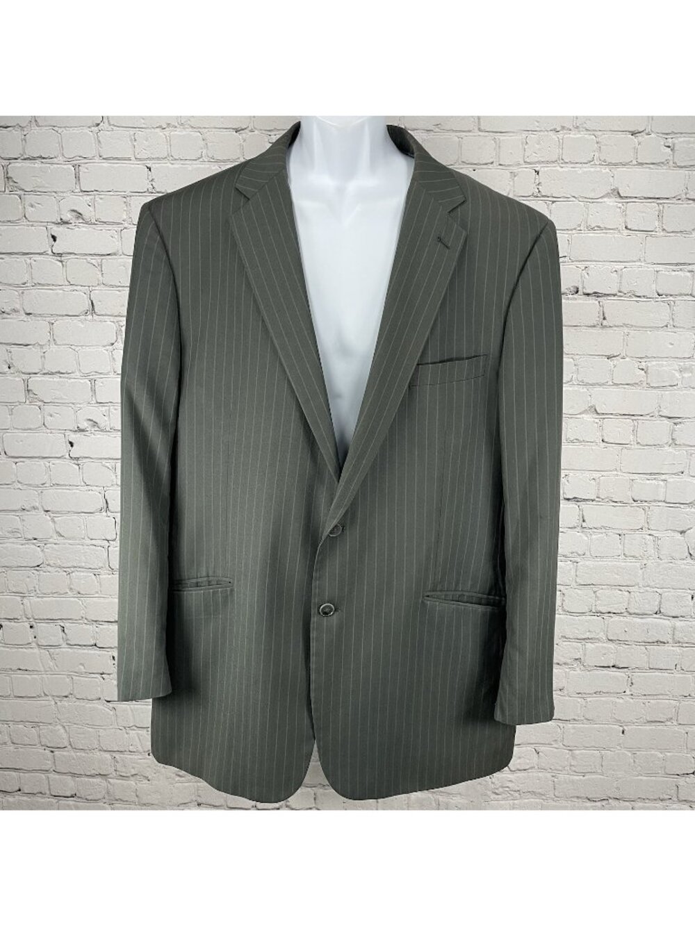 Fubu The Collection Grey Striped 2 Button Vented Blazer Sport Coat Size 48L